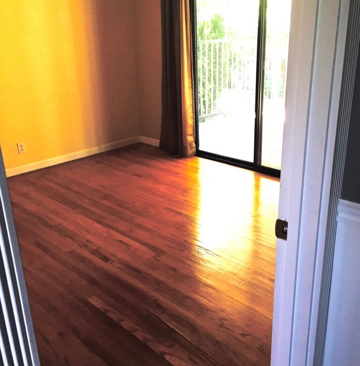 Building Photo - 25 Sereno Pl