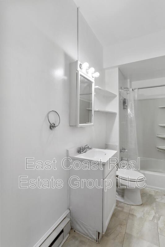 Building Photo - 349 S Cannon Ave