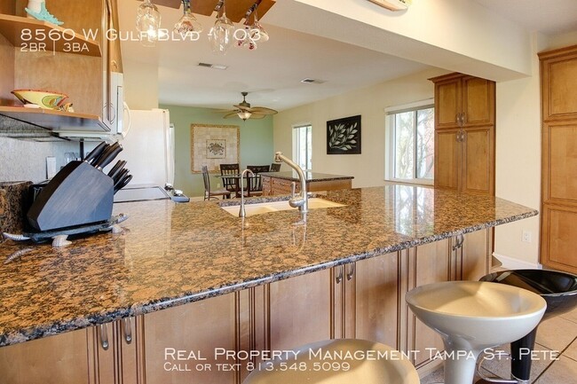 Building Photo - MAGNIFICENT RARE SUNSET BEACH HOME AVAILABLE