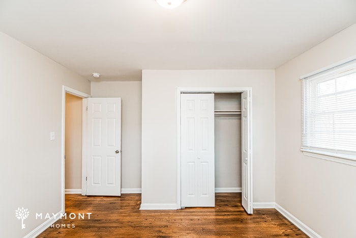 Building Photo - 812 Terrace View Dr