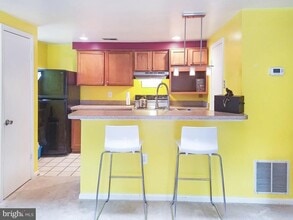 Building Photo - 4324 Pembrook Village Dr