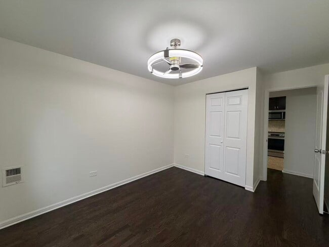Building Photo - 716 Prescott Dr