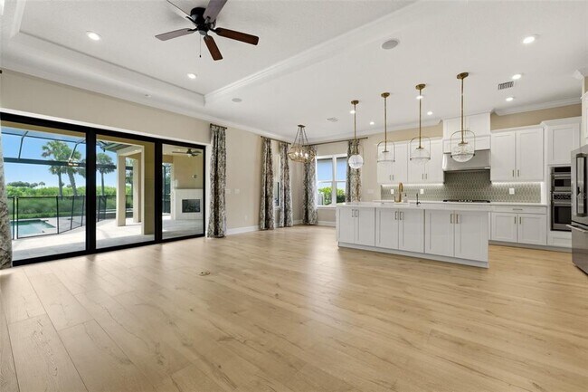 Building Photo - 7708 Moonbeam Ave