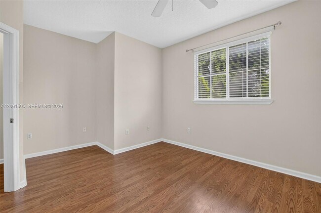 Building Photo - 2024 Alta Meadows Ln