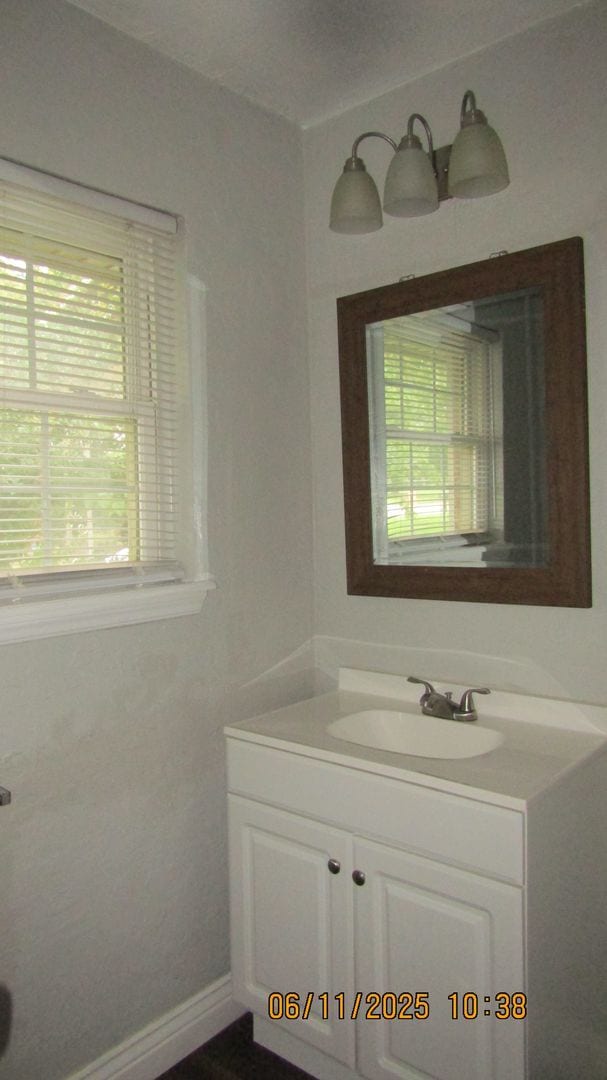 Building Photo - MOVE IN SPECIAL: $250 OFF THE 1ST FULL MONTH RENT!