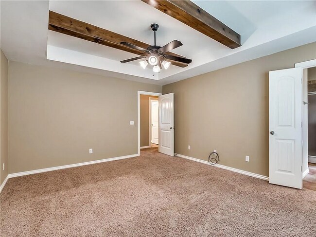 Building Photo - Gorgeous 3 bed, 2 bath home in NW OKC/Edmo...