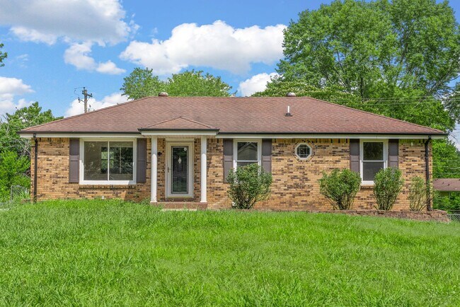 Building Photo - 3 Bedroom Pet Friendly Home For Rent with ...