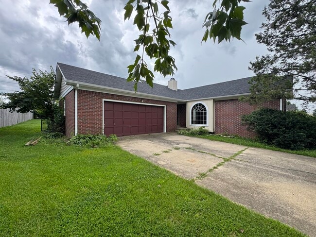 Building Photo - 500 Orchard Dr