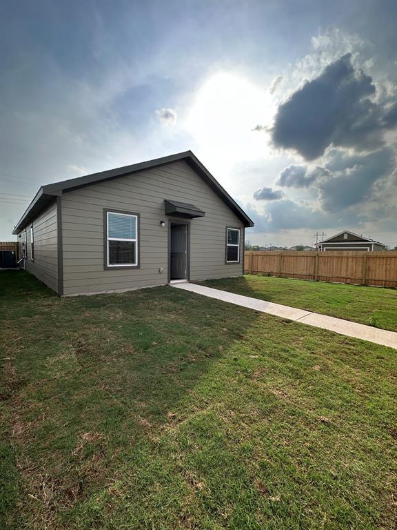 Building Photo - 1222 Smallmouth Rd