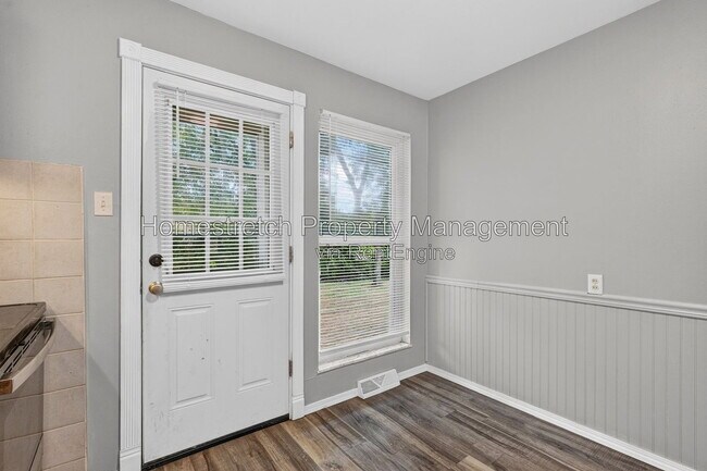 Building Photo - 9993 Fox Hall Ct