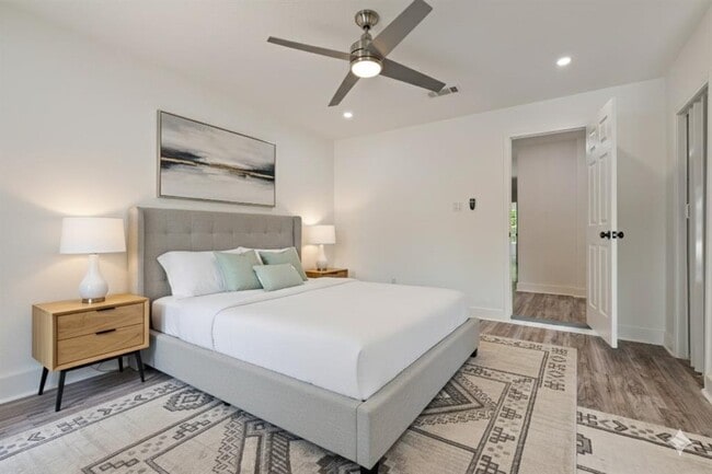 Building Photo - 6807 Trendal Ln