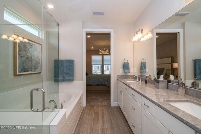 Building Photo - 73 Havencrest Ave