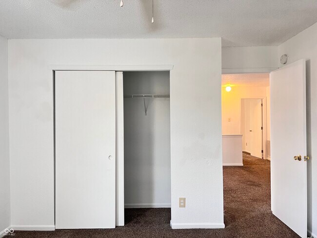 Building Photo - 1239 Odell Ln