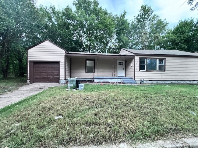 Primary Photo - For Rent: Freshly Remodeled 3-Bed, 2-Bath ...