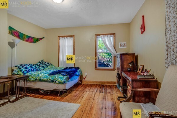 Building Photo - 10 Sewall St