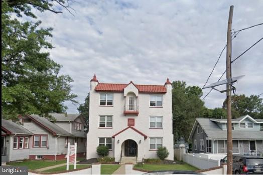 Building Photo - 125 E Bettlewood Ave