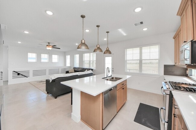 Building Photo - 7655 Jerrara Hts Ln