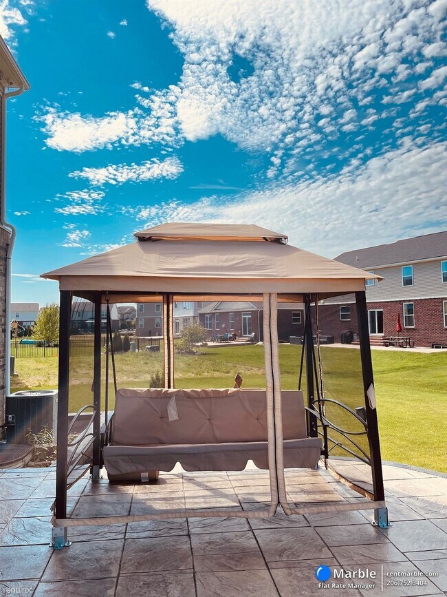 Building Photo - 4 br, 2.5 bath House - 7799 Ryder