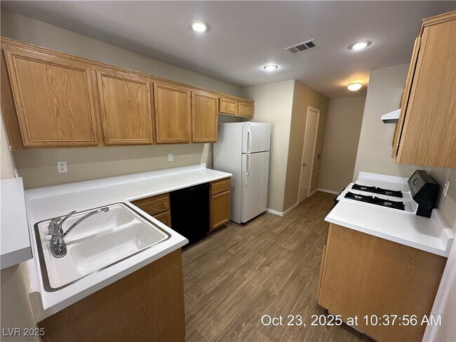 Building Photo - 3842 Starfield Ln