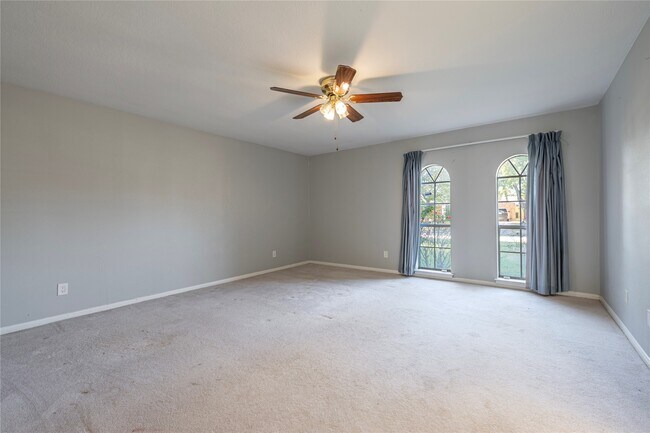 Building Photo - 10215 Kirkwren Dr