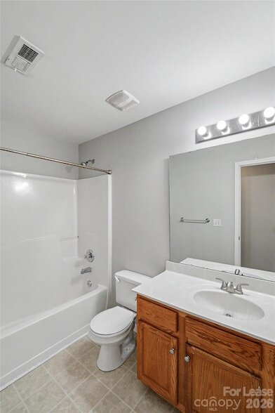 Building Photo - 3111 Gloxinia Rd
