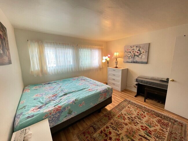 Building Photo - 4143 Mount Alifan Pl