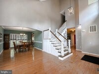 Building Photo - 23118 Silverberry Way