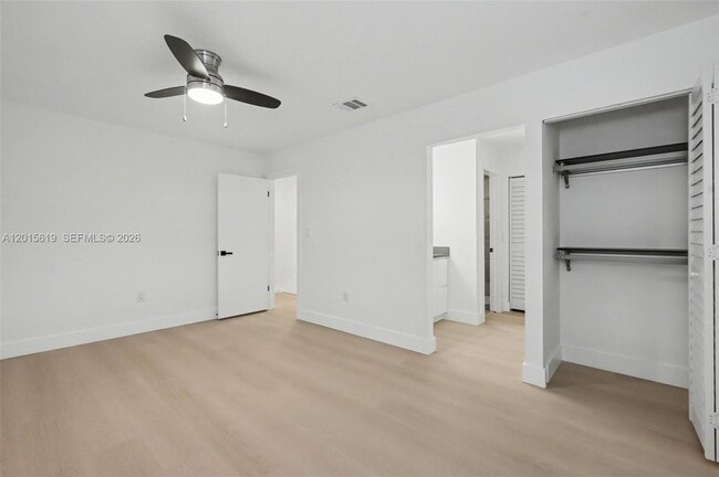 Building Photo - 12224 SW 52nd Pl