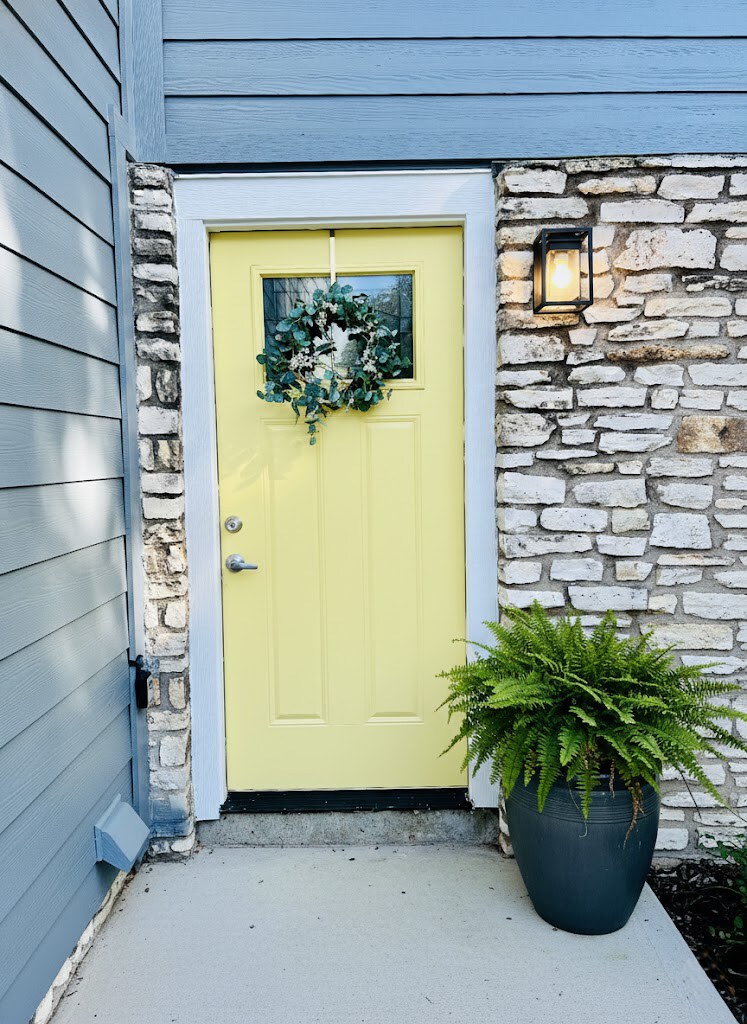 Building Photo - 920 Sirocco Dr