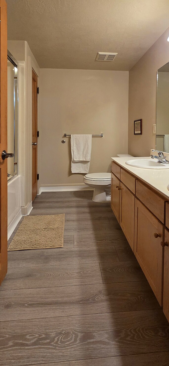 Building Photo - 6749 N 2200 W