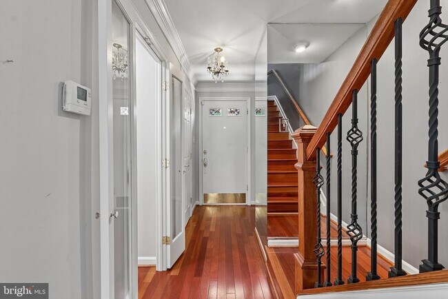 Building Photo - 519 Brummel Ct NW