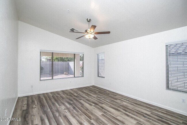 Building Photo - 7549 E Christmas Cholla Dr