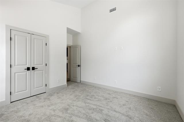 Building Photo - 314 W Cobb St