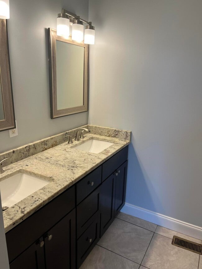 Building Photo - 2588 Kearney Ridge Boulevard