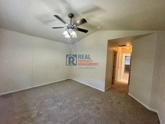 Building Photo - 838 S Kalispell Cir