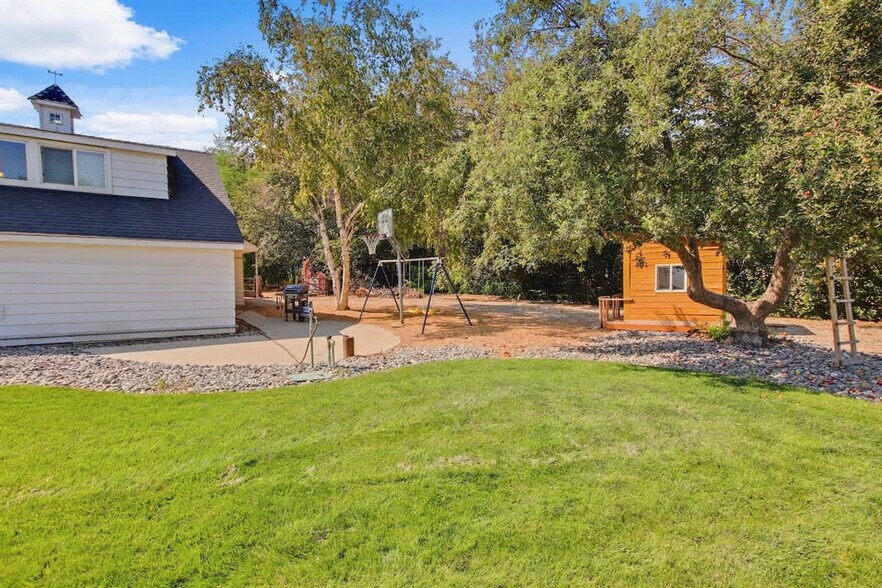 Building Photo - 17125 Northside Blvd