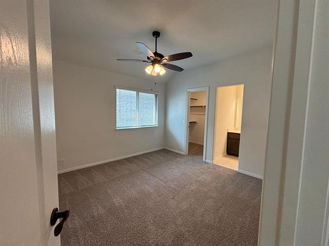 Building Photo - 1080 Canuela Way