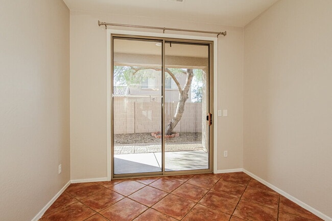 Building Photo - 2543 W Old Paint Trail