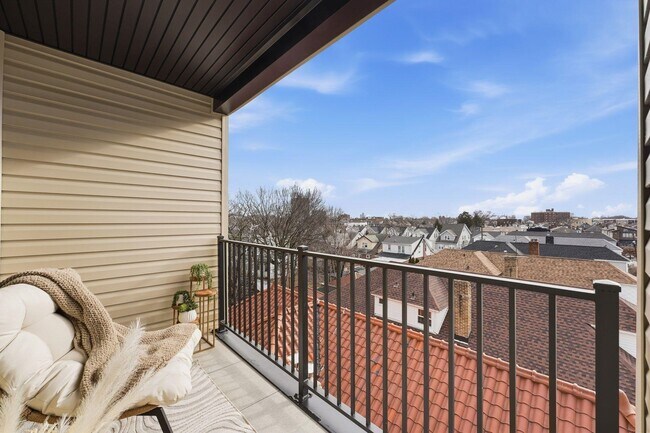 Building Photo - 8800 John F. Kennedy Blvd