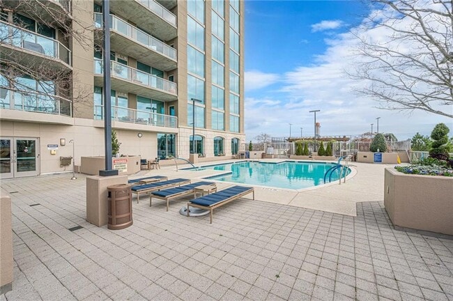 Building Photo - 2795 Peachtree Rd NE