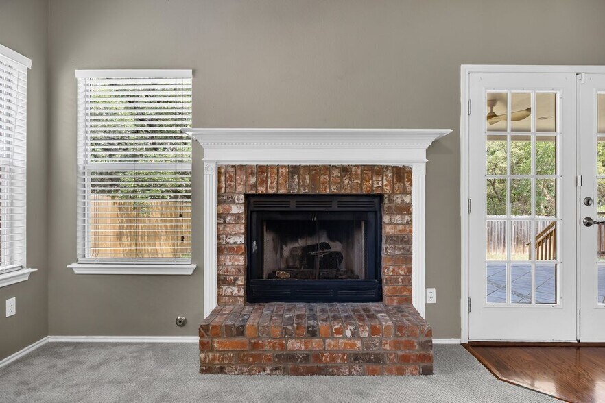 Building Photo - 8404 Tyhurst Dr
