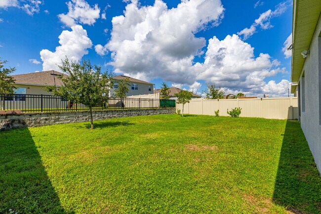 Building Photo - 5154 Tana Ter