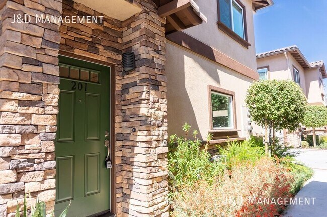Building Photo - 8123 Cascio Ct