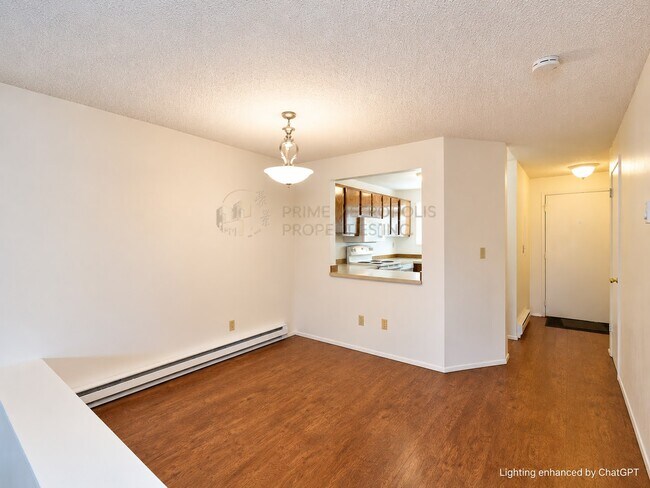 Building Photo - 117 146th Ave SE