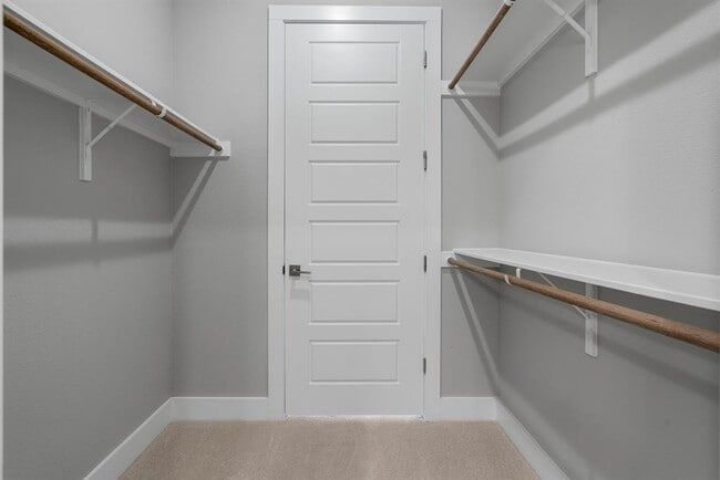 Building Photo - 4501 Jackson Ave