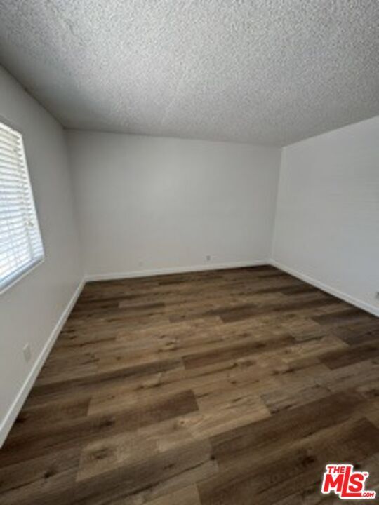 Building Photo - 74442 Driftwood Dr