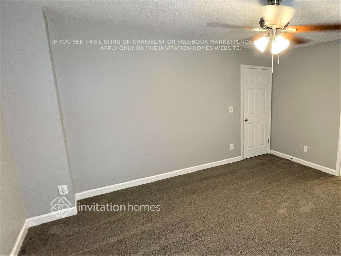 Building Photo - 916 Anchor Way NE