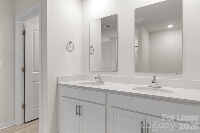 Building Photo - 12027 Zazu Wy