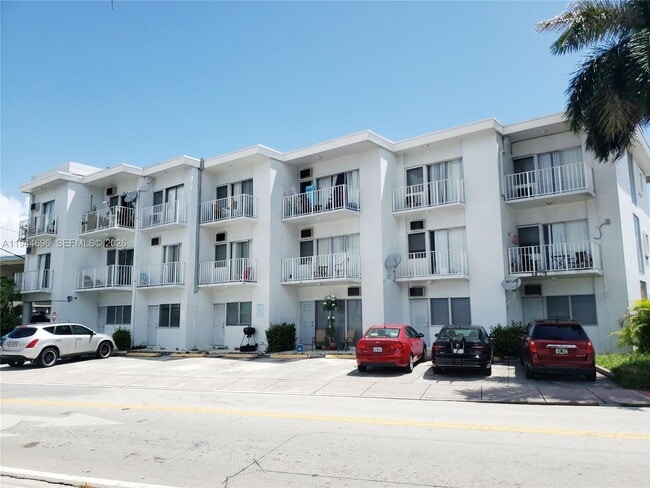 Building Photo - 11750 NE 16th Ave