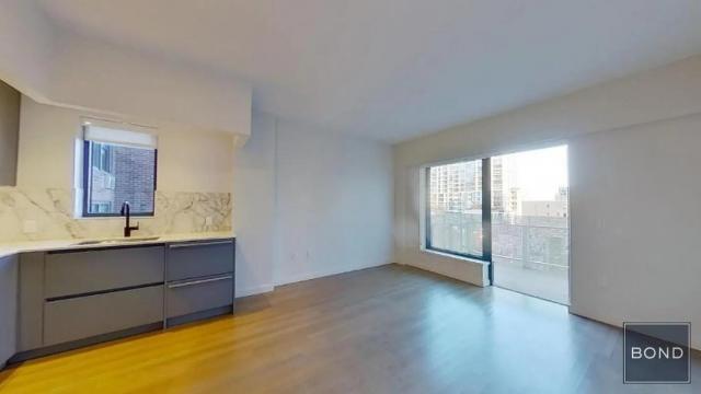 Building Photo - 2 bedroom in NEW YORK NY 10028